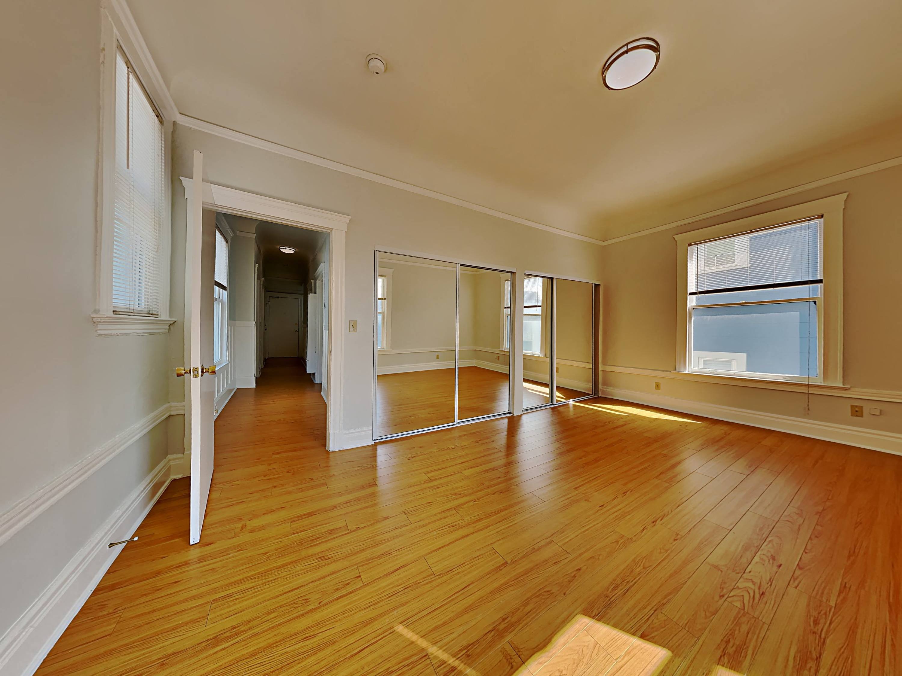 415 Pierce Rentals photo 4